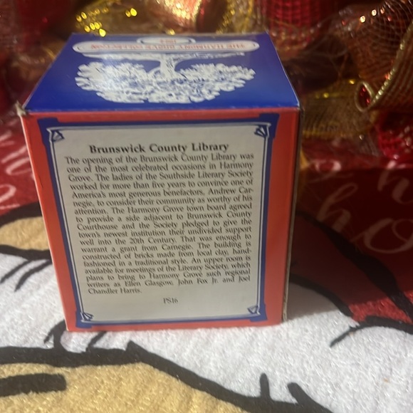 🔥SALE 2 for $30🔥 80’s Vintage The Harmony Grove Collection - Picture 2 of 3